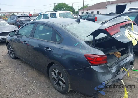 2019 Kia Forte Lxs из США, поврежденный, VIN 3KPF24AD8KE062723